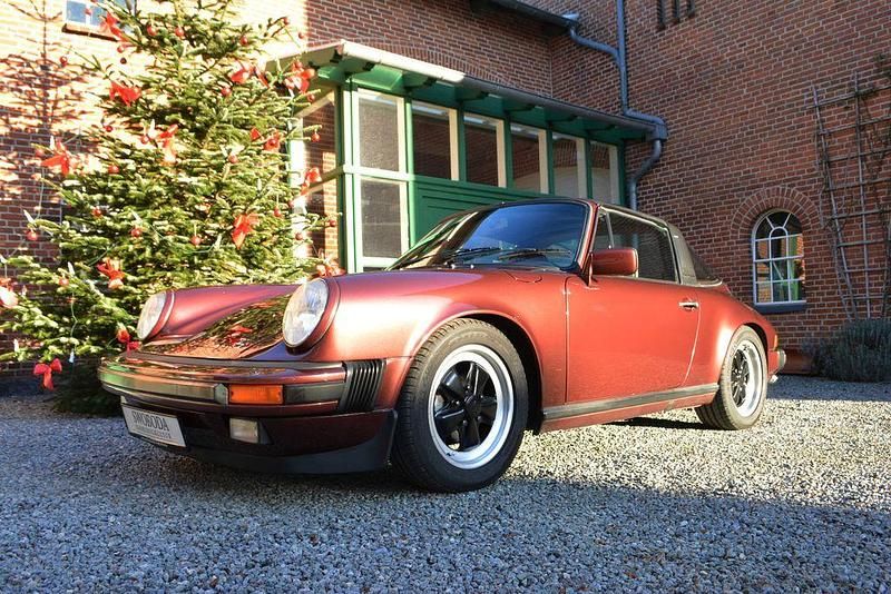 Gebraucht Porsche 911 207 PS (152 kW) 1984 Rot Cabrio