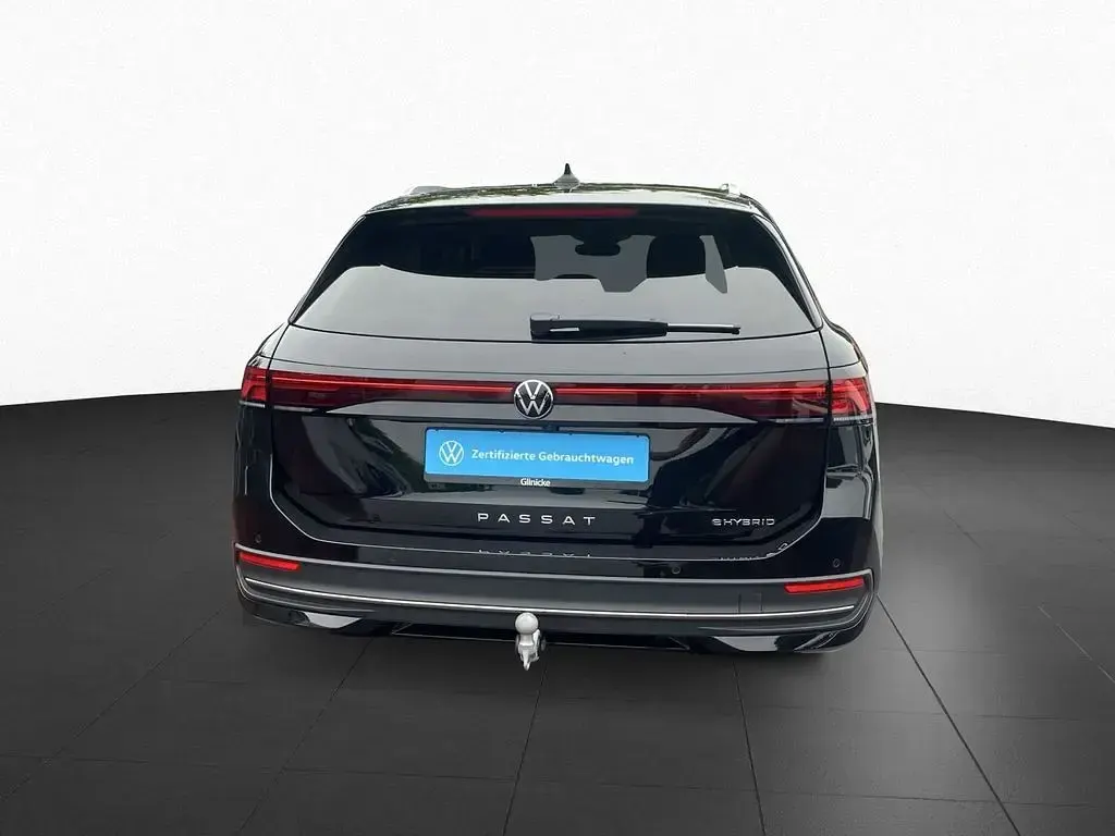 Gebraucht VW Passat Business 150 PS (110 kW) 2026 Grenadillschwarz metallic Kombi