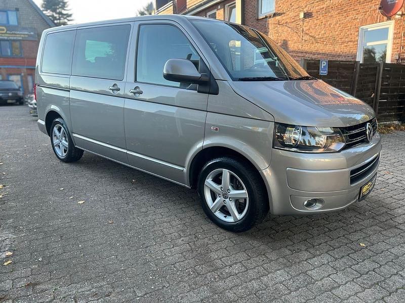Gebraucht VW Multivan Highline 179 PS (131 kW) 2011 Beige Van