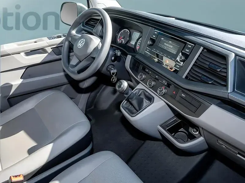 Second-hand VW Transporter 110 CP (80 kW) 2025 Gri Van