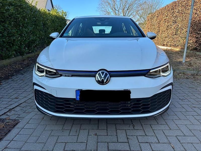 Gebraucht VW Golf VIII GTE 245 PS (180 kW) 2021 Weiß Limousine
