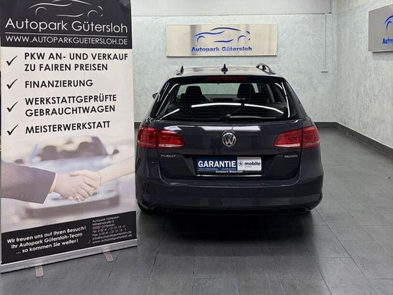 Gebraucht VW Passat 105 PS (77 kW) 2013 Grau Kombi