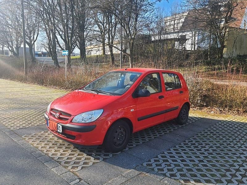 Gebraucht Hyundai Getz 67 PS (49 kW) 2008 Rot Kleinwagen