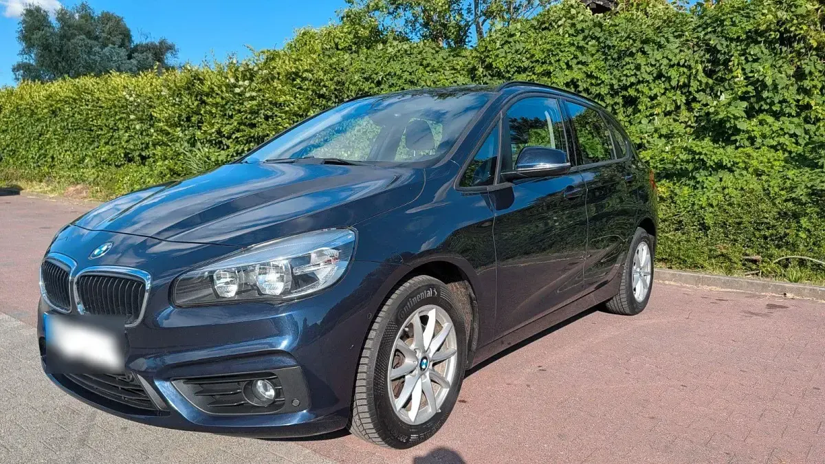Gebraucht BMW 216 Active Tourer 116 PS (85 kW) 2015 Blau Van / Kleinbus