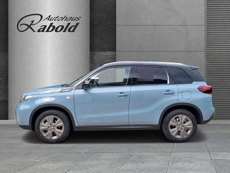 Neu Suzuki Vitara Comfort 110 PS (80 kW) 2026 Ice blue/cosmic black (hellblau) SUV