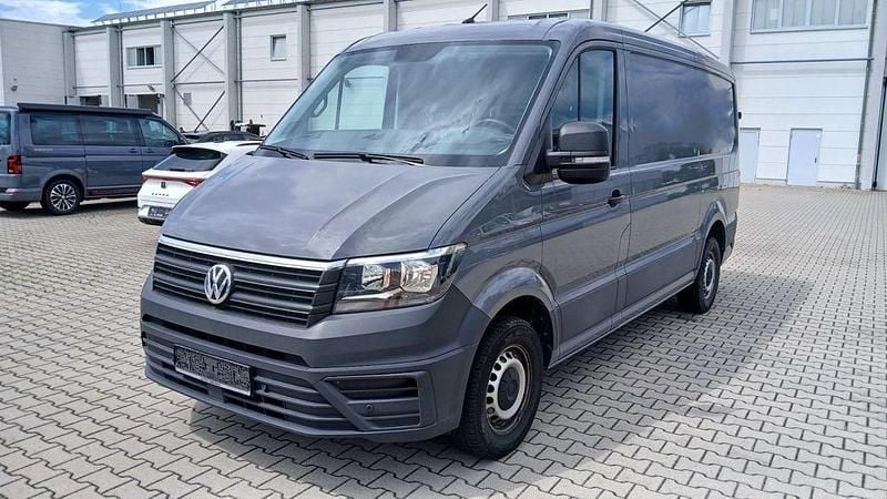 Grau Gebraucht 2021 VW Crafter Van | 20.990 € (Etwas zu teuer) - Bild 1/4