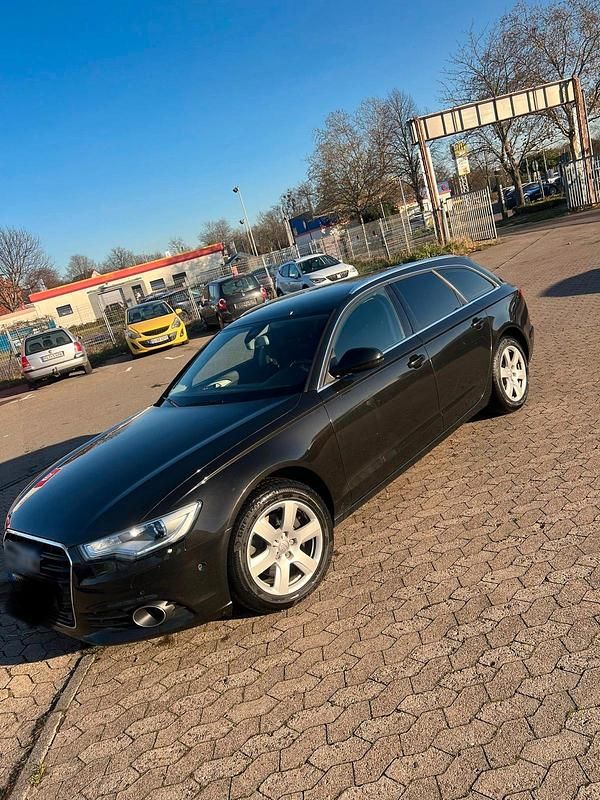 Używany Audi A6 204 KM (150 kW) 2014 Czarny Kombi