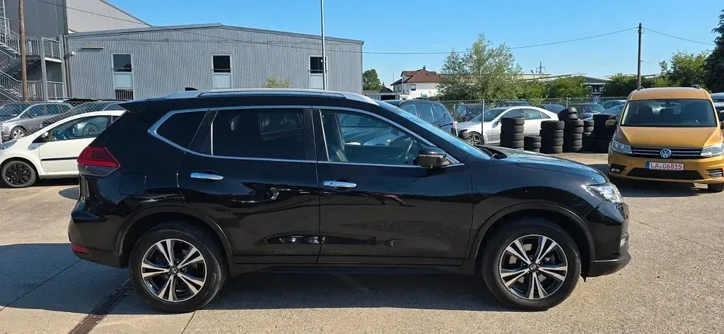 Gebraucht Nissan X-Trail N-Connecta 177 PS (130 kW) 2018 Schwarz SUV