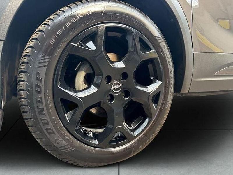 Gebraucht Opel Mokka 131 PS (96 kW) 2023 Lackierung platiniumgrau/typ SUV