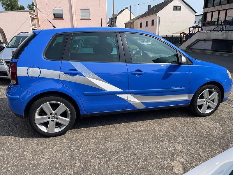 Gebraucht VW Polo Edition 80 PS (58 kW) 2009 Blau Kleinwagen