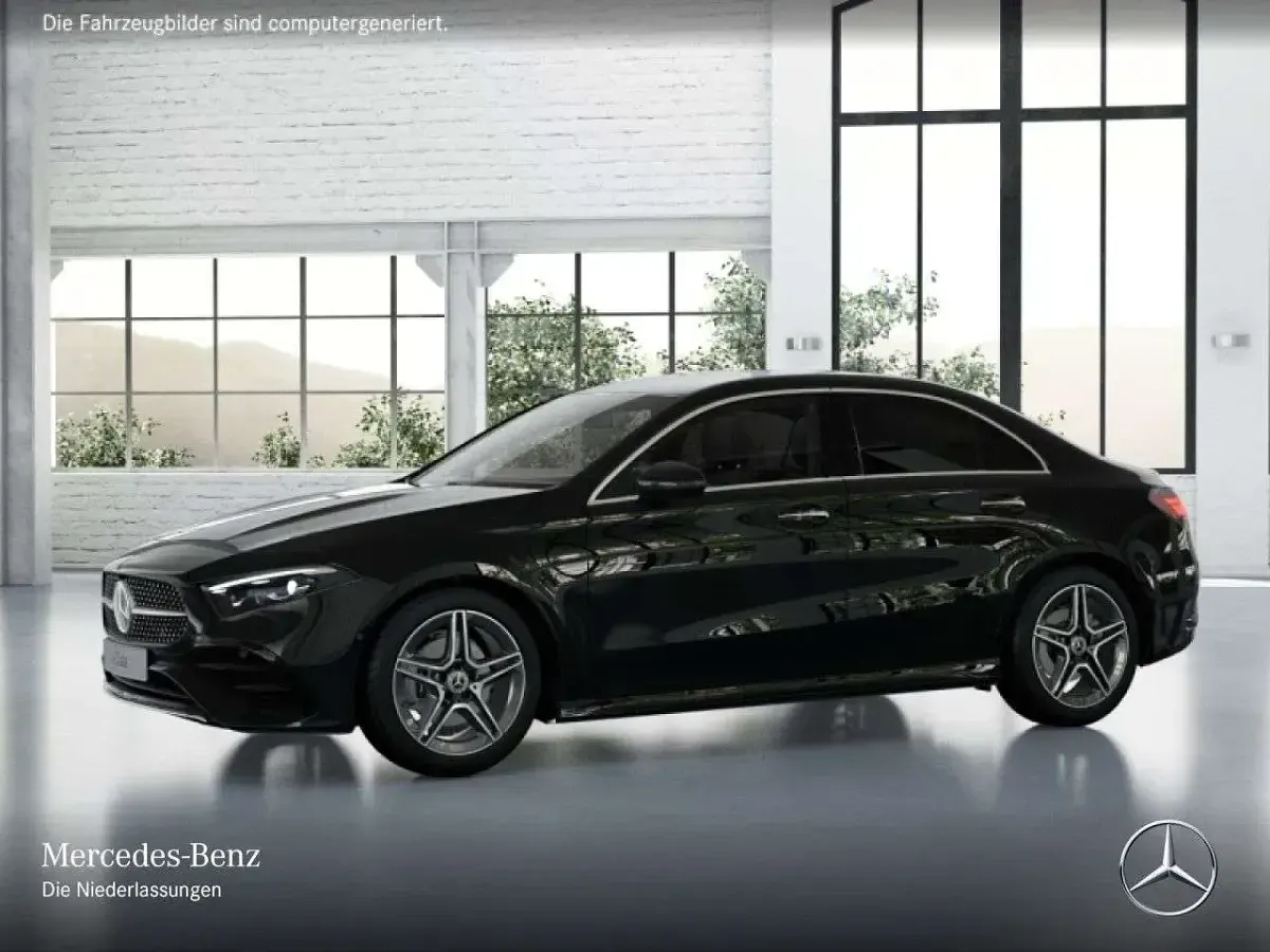 Gebraucht Mercedes A200 AMG 163 PS (119 kW) 2026 Schwarz Limousine