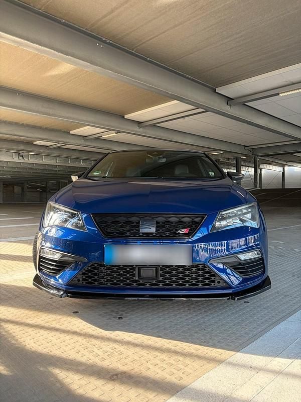 Gebraucht Seat Leon Beats 300 PS (220 kW) 2018 Blau Limousine