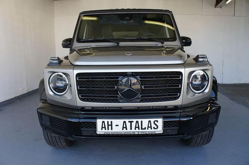 Gebraucht Mercedes G400 AMG line 330 PS (242 kW) 2022 Grau SUV