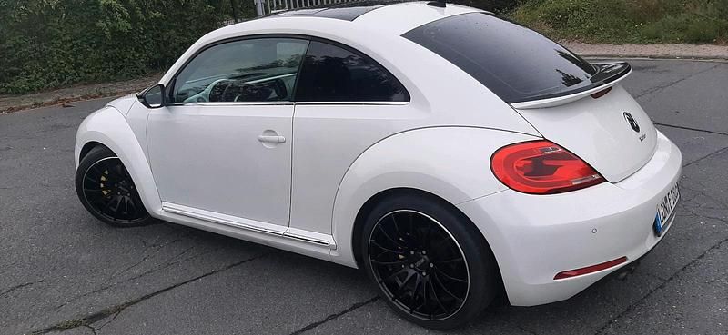 Weiß Gebraucht 2013 VW Beetle Coupé | 9.350 € (Fairer Preis) - Bild 1/4