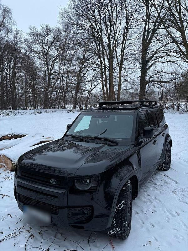 Gebraucht Land Rover Defender SE Dynamic 200 PS (147 kW) 2023 Schwarz SUV