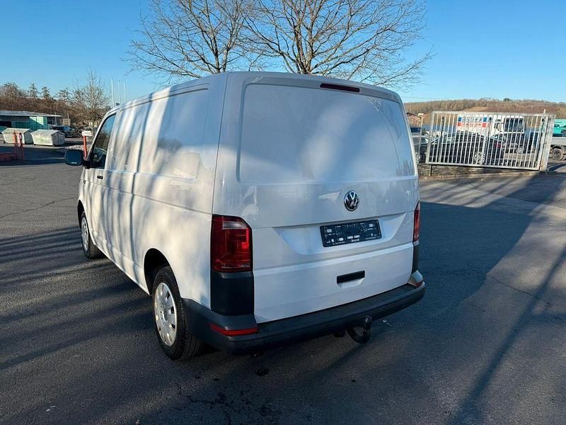 Gebraucht VW Transporter 102 PS (75 kW) 2016 Weiß Van