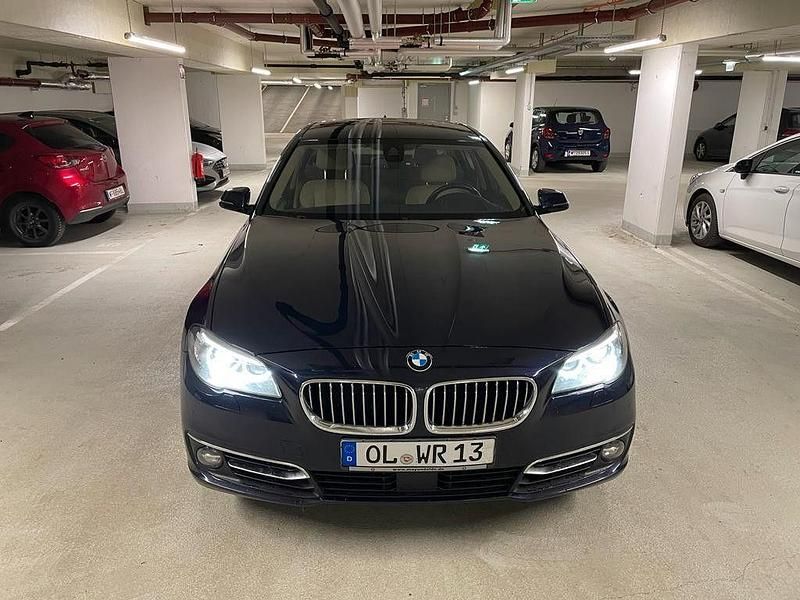 Gebraucht BMW 535 Luxury Line 306 PS (225 kW) 2014 Blau Limousine