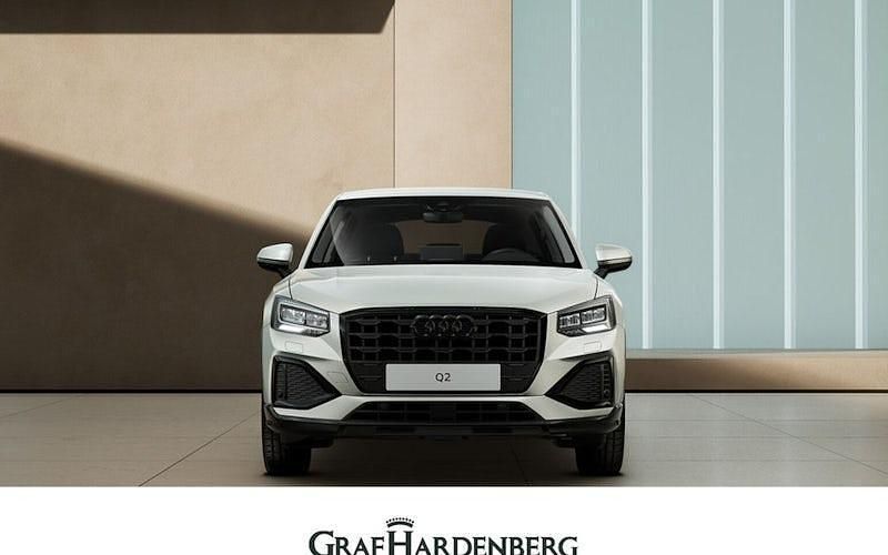 Silber Neu 2025 Audi Q2 Advanced Plus SUV | 35.653 € (Fairer Preis) - Bild 1/4