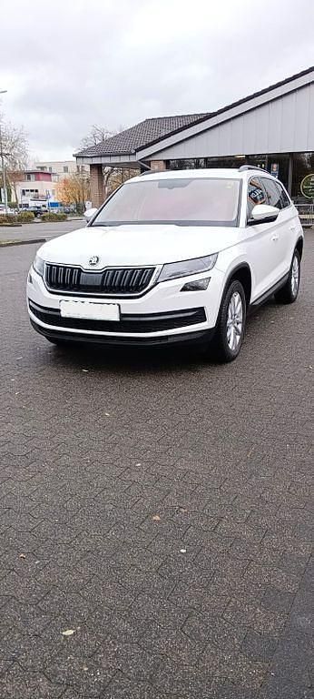 Weiß Gebraucht 2020 Skoda Kodiaq Style SUV | 22.800 € (Superpreis) - Bild 1/4