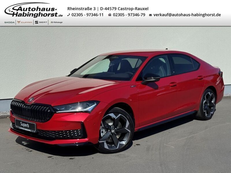 Rot Neu 2025 Skoda Superb SportLine Limousine | 56.790 € - Bild 1/3