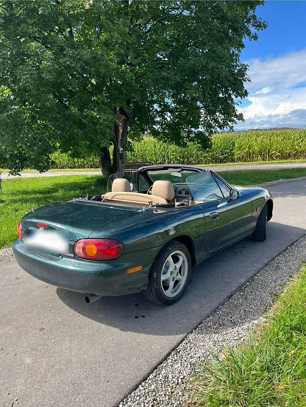 Gebraucht Mazda MX5 140 PS (102 kW) 1999 Grün Cabrio