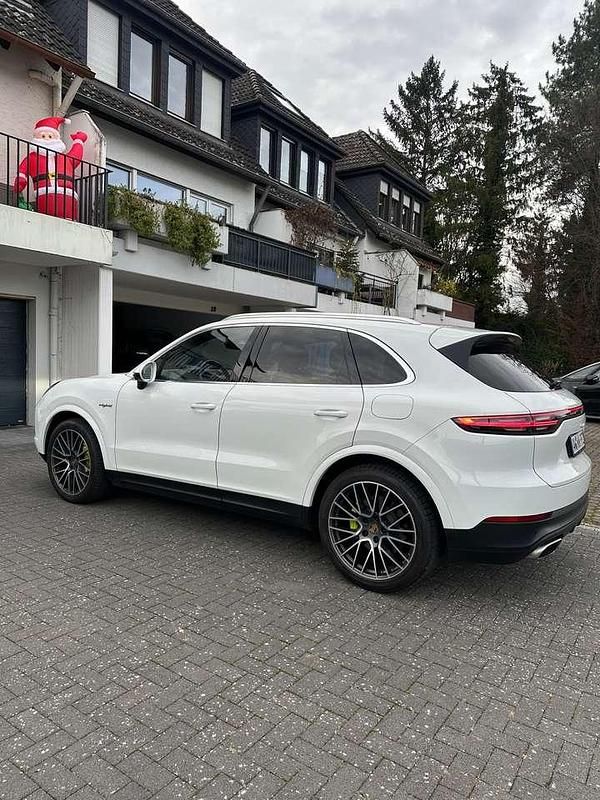 Gebraucht Porsche Cayenne 340 PS (250 kW) 2018 Weiß SUV