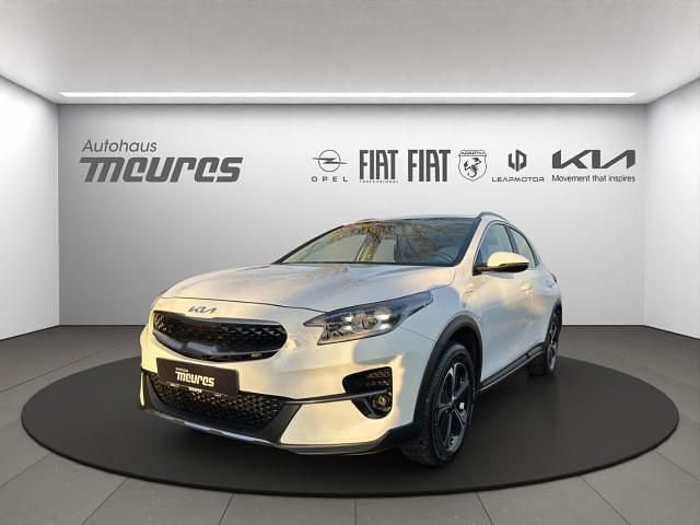 Weiss Gebraucht 2022 Kia XCeed Vision SUV | 19.488 € (Superpreis) - Bild 1/4