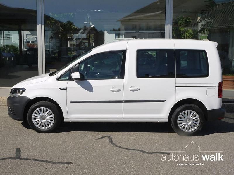 Gebraucht VW Caddy Trendline 102 PS (75 kW) 2020 Weiß Van / Kleinbus