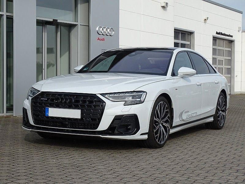 Gletscherweiß metallic (metallic) Gebraucht 2023 Audi A8 S-line plus Limousine | 79.900 € (Fairer Preis) - Bild 1/4