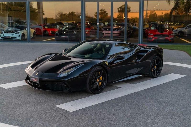 Gebraucht Ferrari 488 669 PS (492 kW) 2016 Schwarz Coupé