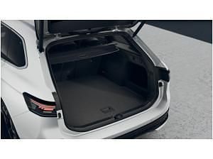 Neu VW Passat R-line 150 PS (110 kW) 2025 Weiß (pure white) Kombi