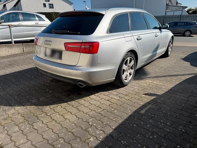 Gebraucht Audi A6 245 PS (180 kW) 2011 Silber Kombi