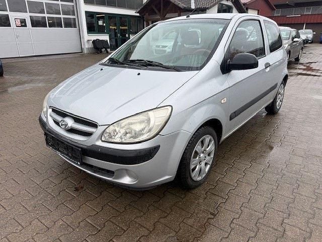 Gebraucht Hyundai Getz Basis 67 PS (49 kW) 2006 Silber Kleinwagen
