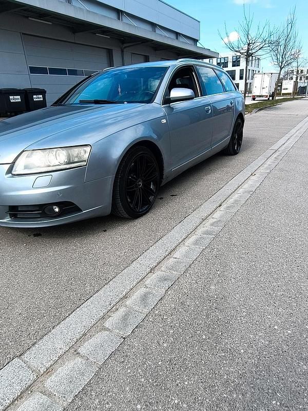 Gebraucht Audi A6 S-Line 224 PS (164 kW) 2025 Silber Kombi