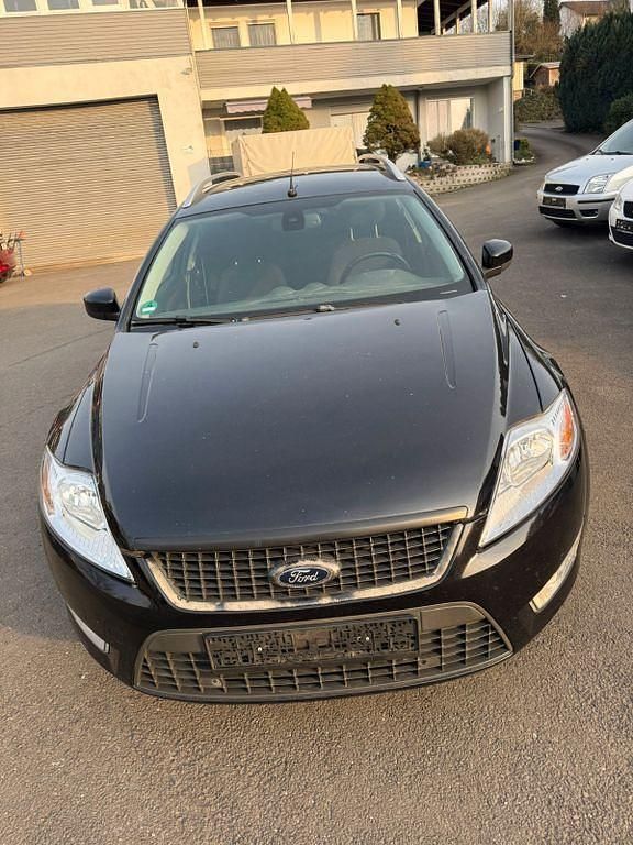 Gebraucht Ford Mondeo Ghia 145 PS (106 kW) 2008 Schwarz Limousine
