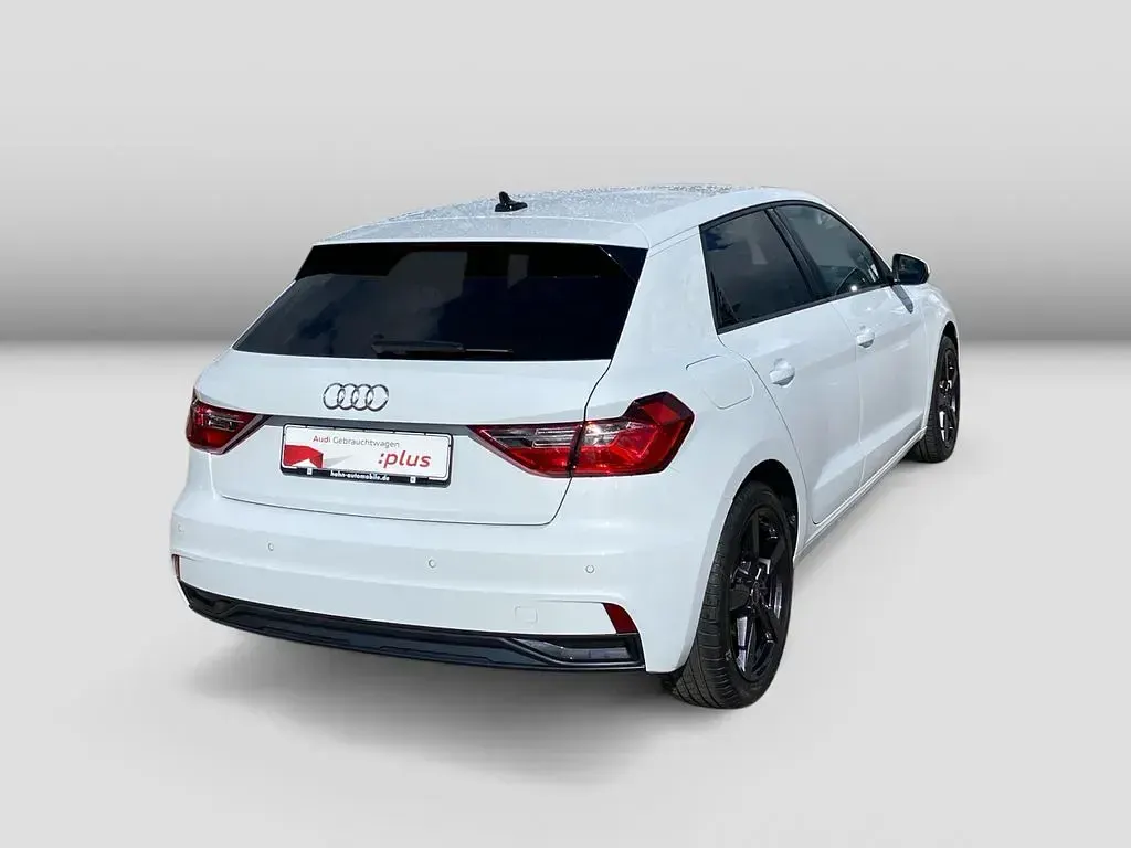 Gebraucht Audi A1 Sportback Advanced Plus 95 PS (69 kW) 2025 Gletscherweiß metallic Kleinwagen