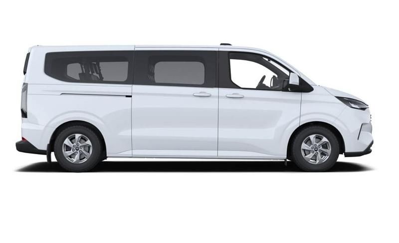 Neu Ford Tourneo Trend 136 PS (100 kW) 2025 Frozen white Van / Kleinbus