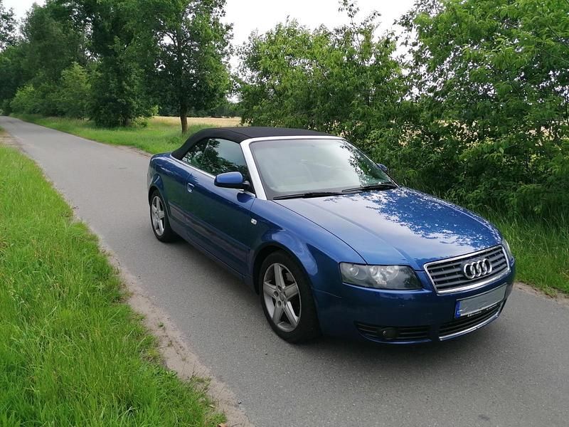 Gebraucht Audi A4 Cabriolet 170 PS (125 kW) 2002 Blau Cabrio