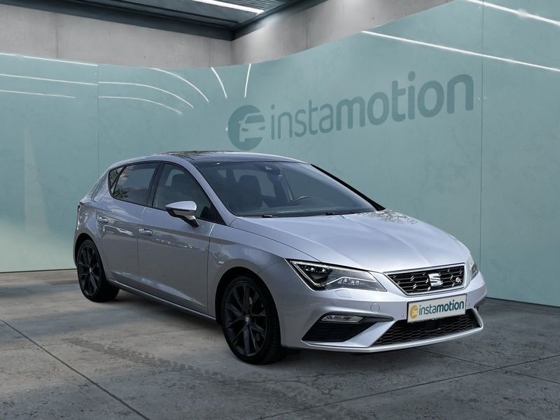 Silber Gebraucht 2019 Seat Leon FR Limousine | 21.673 € (Teuer) - Bild 1/4