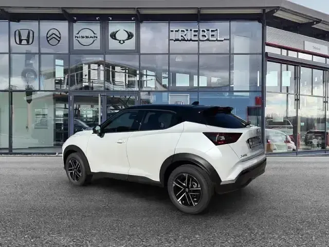 Neu Nissan Juke N-Connecta 114 PS (83 kW) 2025 Schwarz SUV