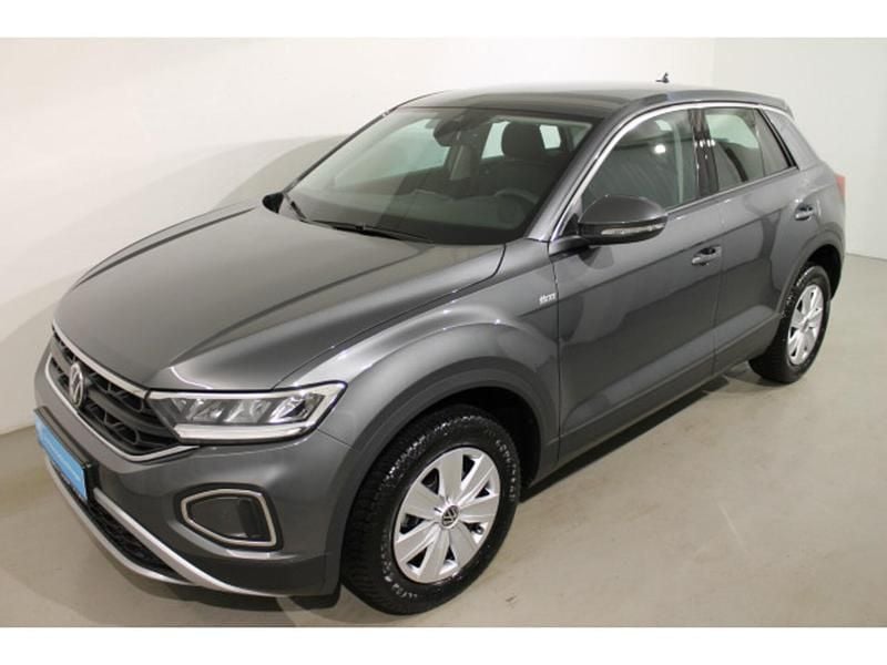 Używany VW T-Roc Basis 116 KM (85 kW) 2025 Szary SUV