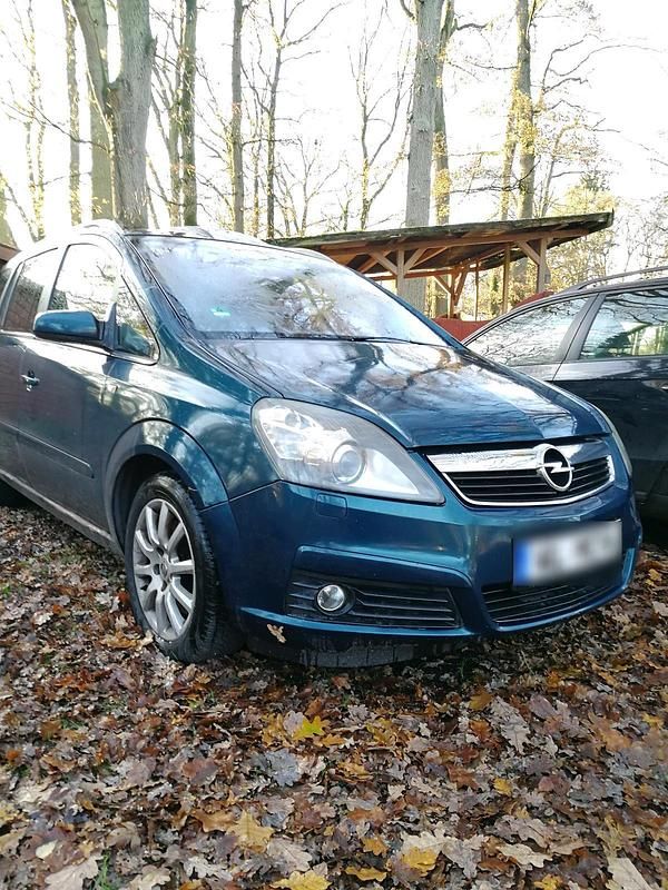 Gebraucht Opel Zafira 150 PS (110 kW) 2006 Grün Van / Kleinbus