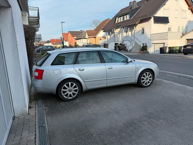 Gebraucht Audi A4 S-Line 163 PS (119 kW) 2004 Silber Kombi