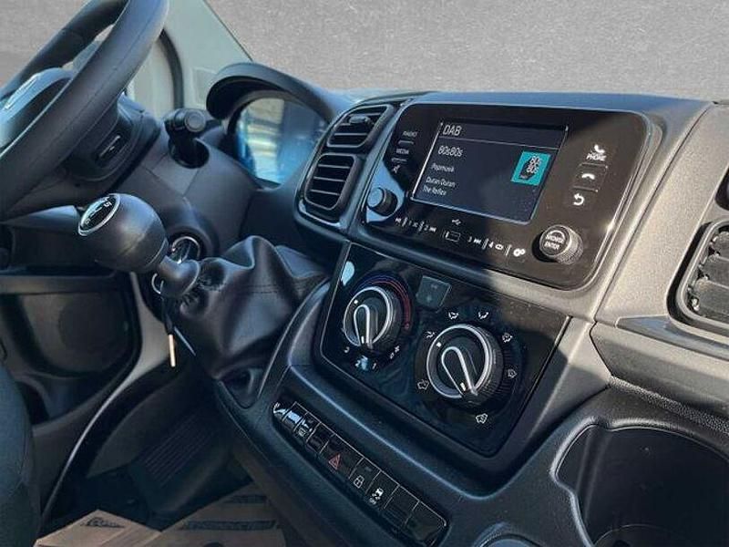 Gebraucht Fiat Ducato 140 PS (102 kW) 2023 Weiss Van