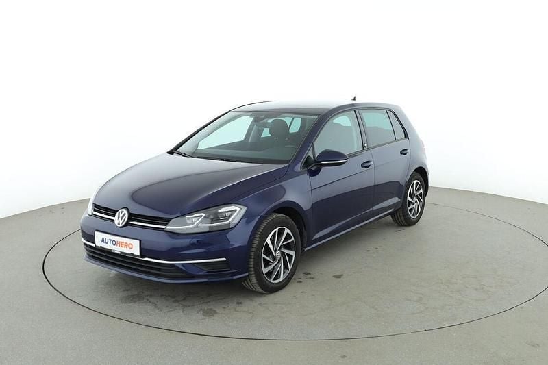 Używany VW Golf VII Sound 125 KM (91 kW) 2018 Sedan/Limuzyna