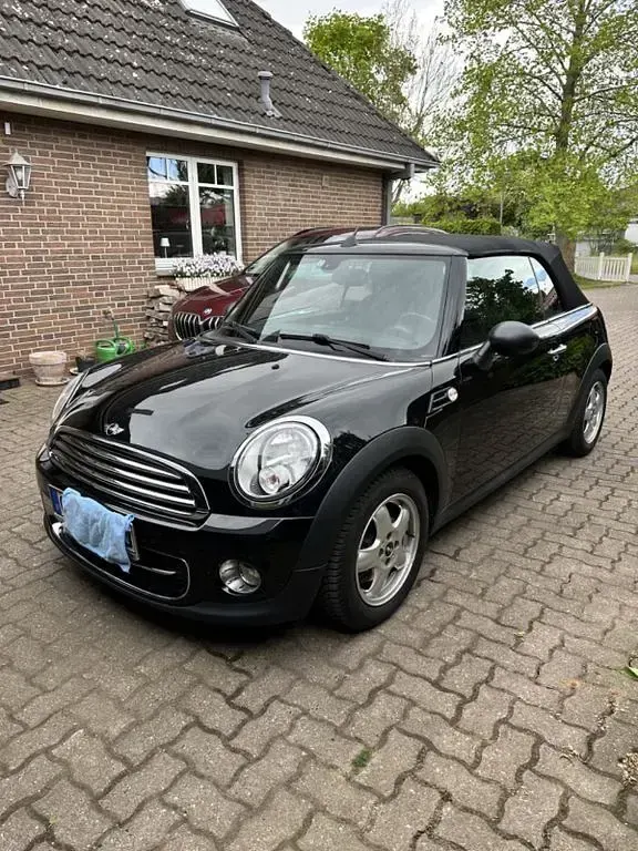 Occasion Mini One Cabriolet 98 ch (72 kW) 2010 Noir Cabriolet