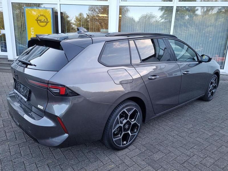 Gebraucht Opel Astra Ultimate 131 PS (96 kW) 2024 Grau Kombi