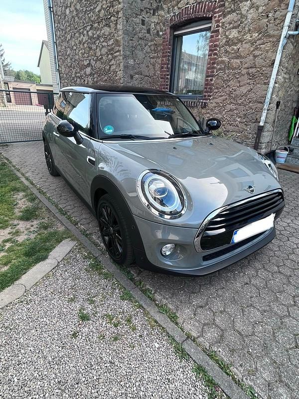 Gebraucht Mini Cooper 136 PS (100 kW) 2019 Grau Kleinwagen