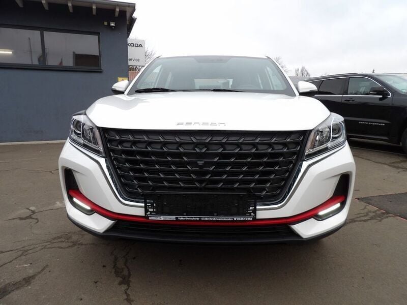 Gebraucht DFSK Fengon 106 PS (77 kW) 2024 Weiß Limousine