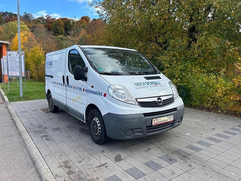 Gebraucht Opel Vivaro 90 PS (66 kW) 2014 Weiß Van / Kleinbus